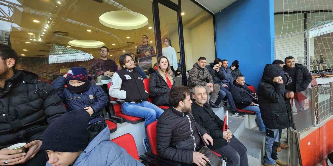 Ülkü Ocakları, Kayserispor Maçını Görme Engellilerle Birlikte İzledi