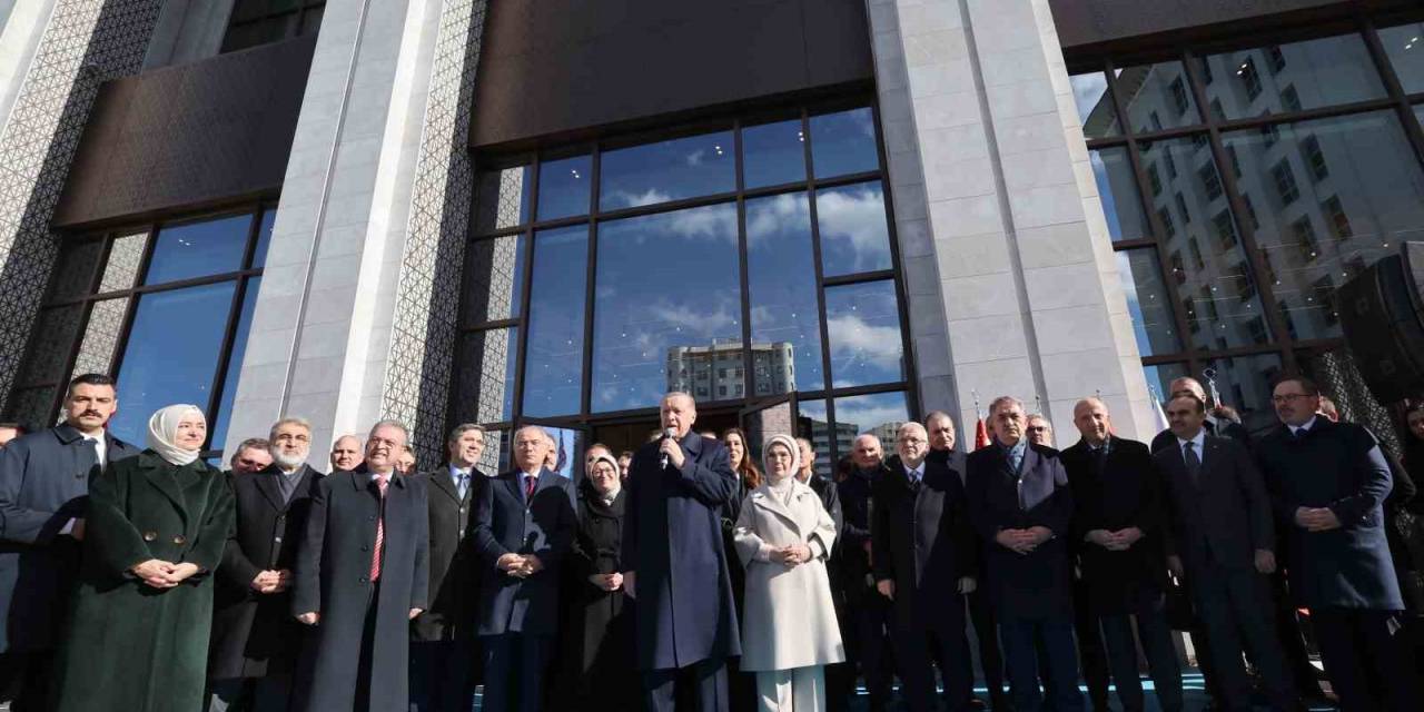 Cumhurbaşkanı Erdoğan: "Davamızı Daha Fazla İnsana Anlatacağız"