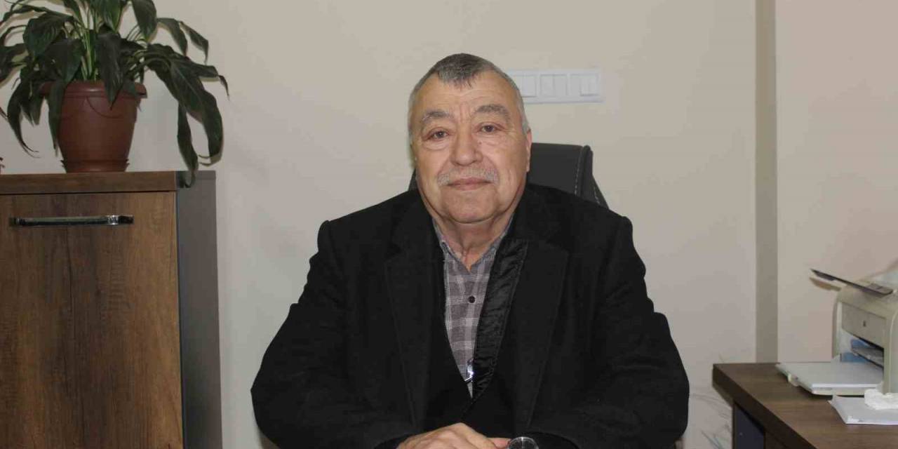 33 Yaşında Başladığı Muhtarlığa 68 Yaşında Veda Etti