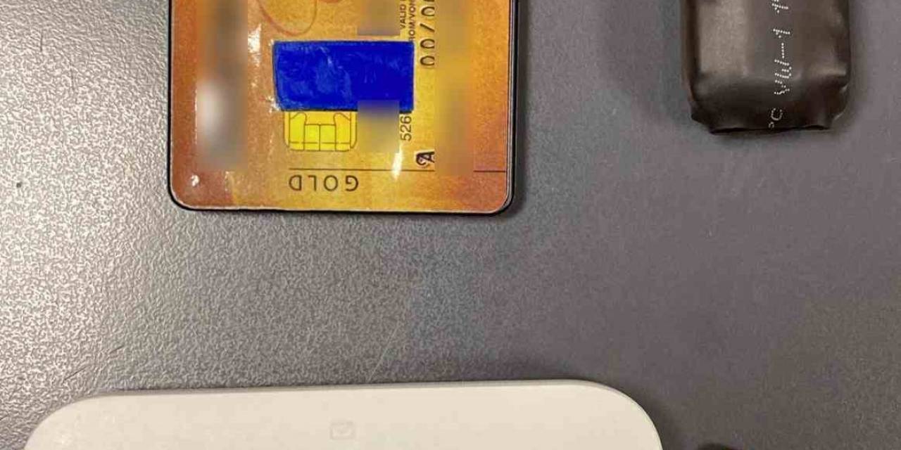 Ehliyet Sınavında Böcek İle Kopya Girişimi