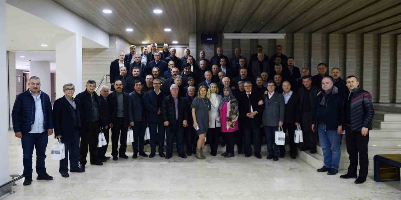 Başkan Uzunlar Muhtarların Taleplerini Dinledi