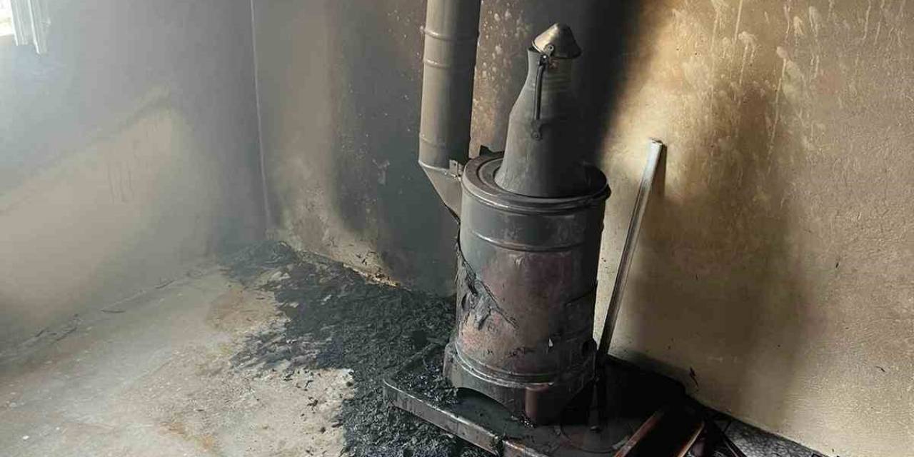 Eğil’de 1,5 Yaşındaki Çocuk Dumandan Zehirlenerek Hayatını Kaybetti