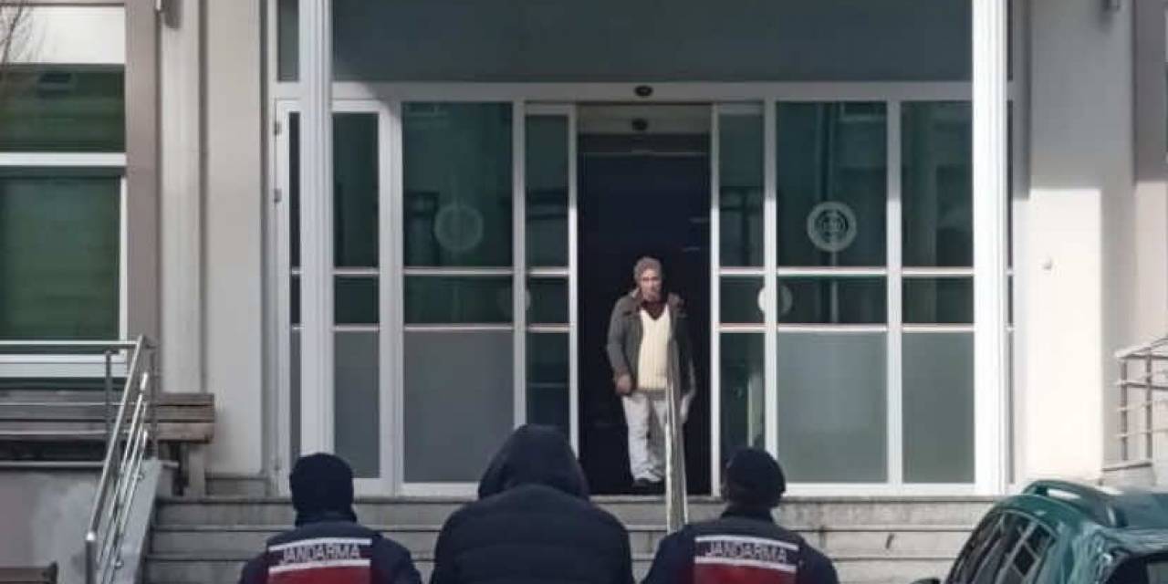 Jandarma Ekipleri Aranan Şahıslara Göz Açtırmıyor