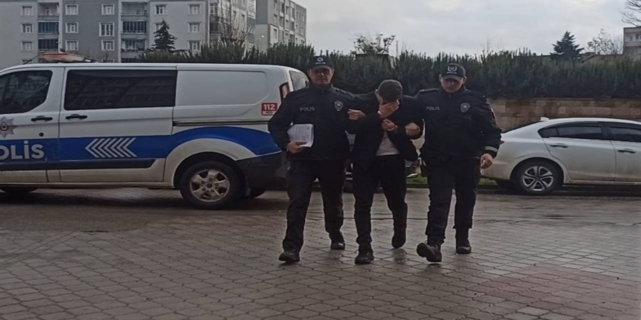 Oto Hırsızı Kavak’ta Yakalandı