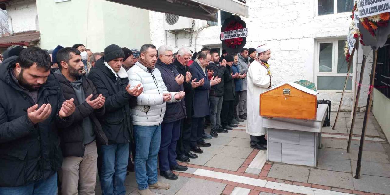 Yunanistan’ın Gözaltına Aldığı Kepçe Operatörü Toprağa Verildi