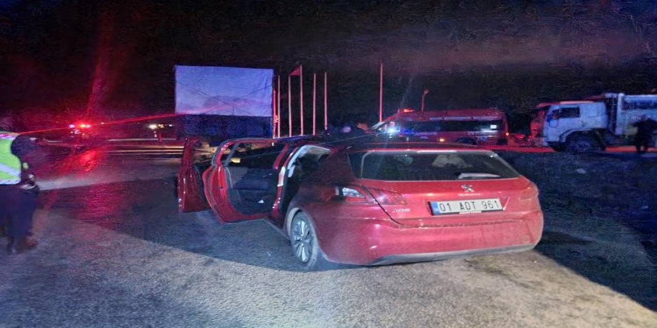 Otomobil Kamyon İle Çarpıştı: 1 Ölü
