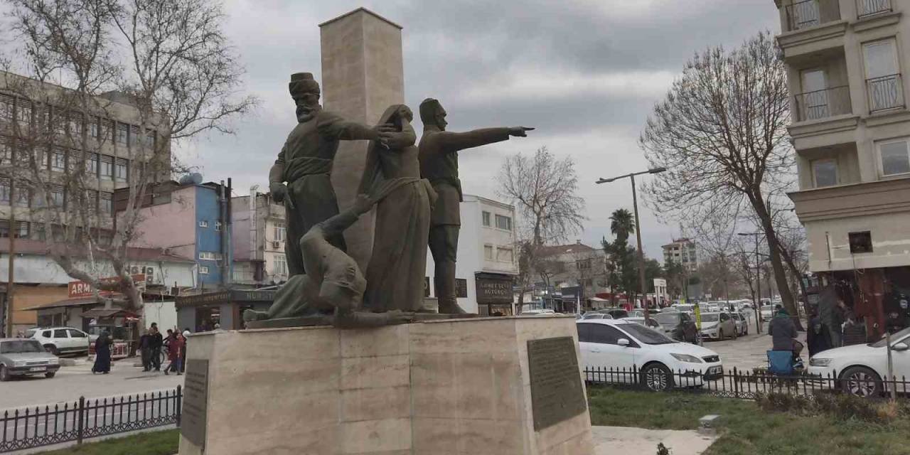 Kahramanmaraş’ta Kurtuluş Nedeniyle Valilik Ruhsatlı Silah Taşımayı Da Yasakladı