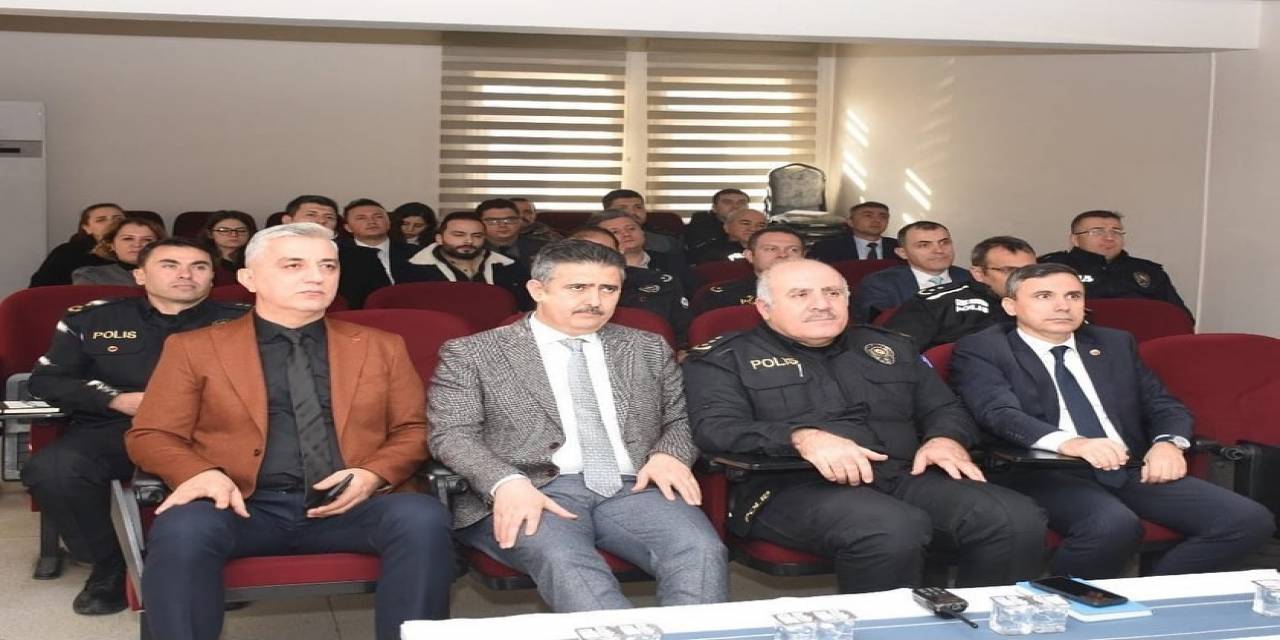 Erzincan Polisine Seçim Güvenliği Eğitimi