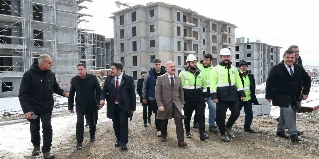 Sincik İlçesinde Deprem Konutları Hızla Yükseliyor