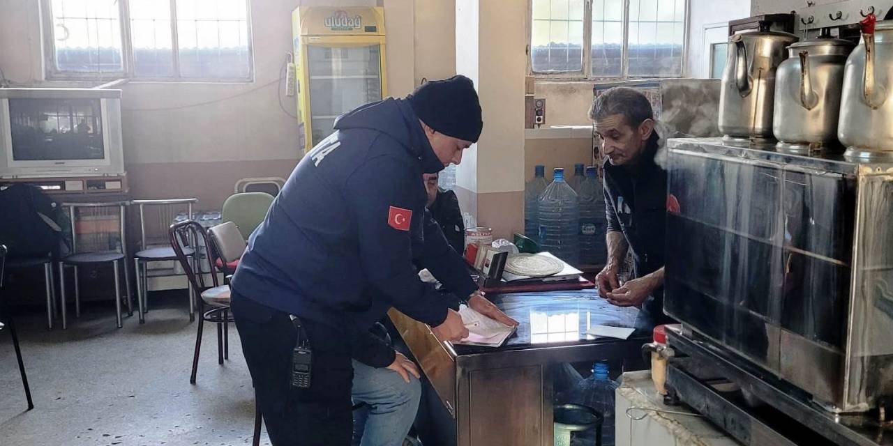 Altınova’da Kahvehanelere Fiyat Denetimi