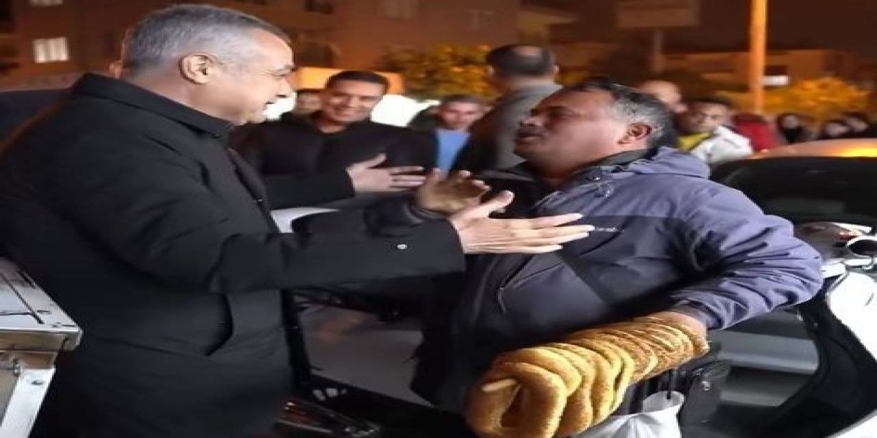 Aydınlı Simitçinin Başkan Adaylarına Desteği Güldürdü