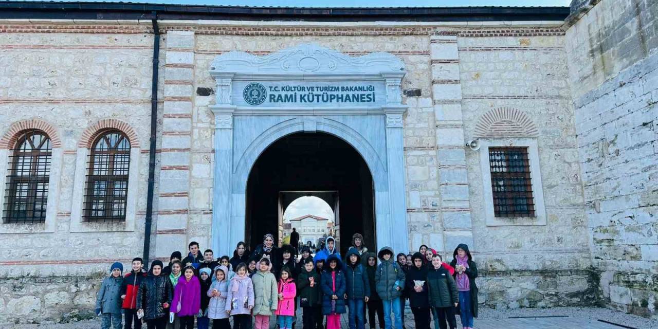 Minik Kitapseverler İstanbul Turu Yaptı