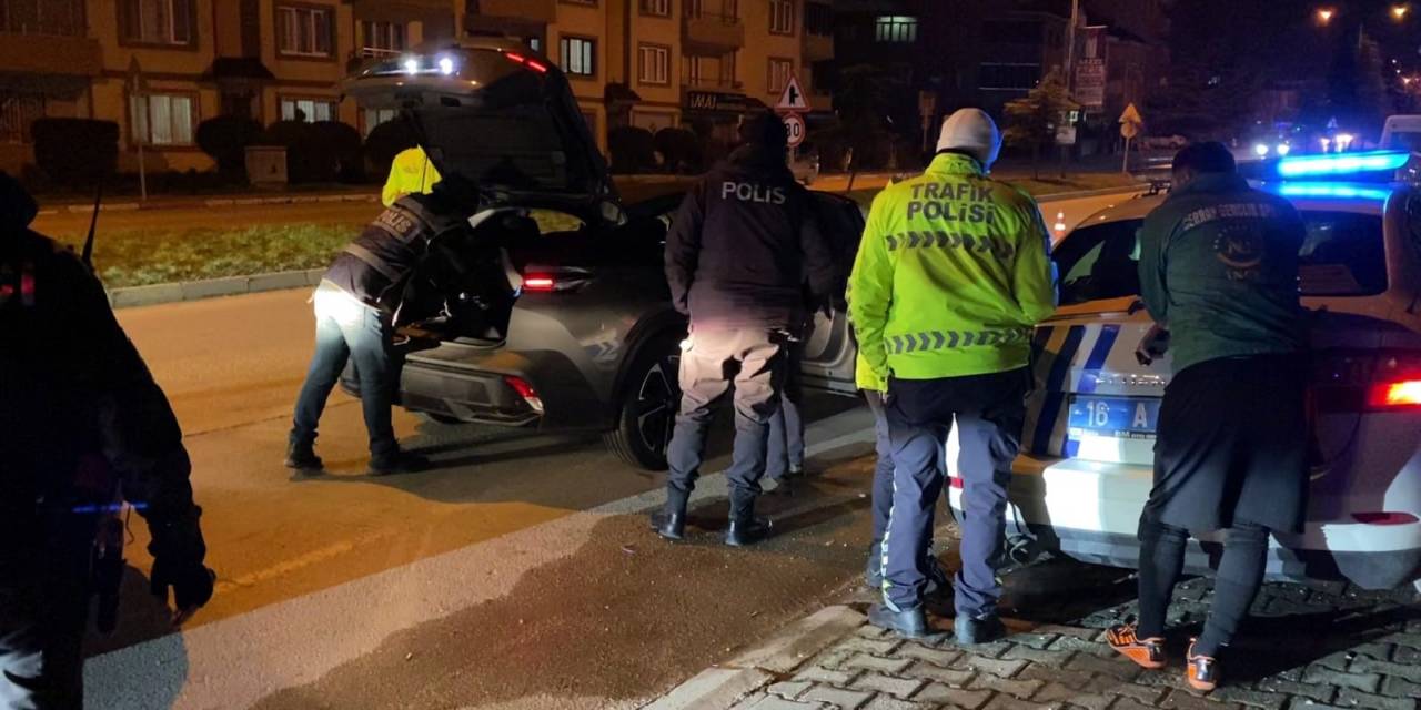 İnegöl’de 250 Polisle ‘Huzur’ Uygulaması