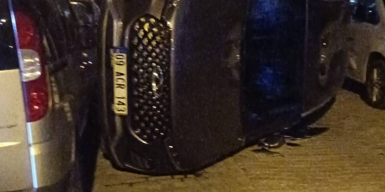 Aydın’da Araçlara Çarpan Otomobil Devrildi