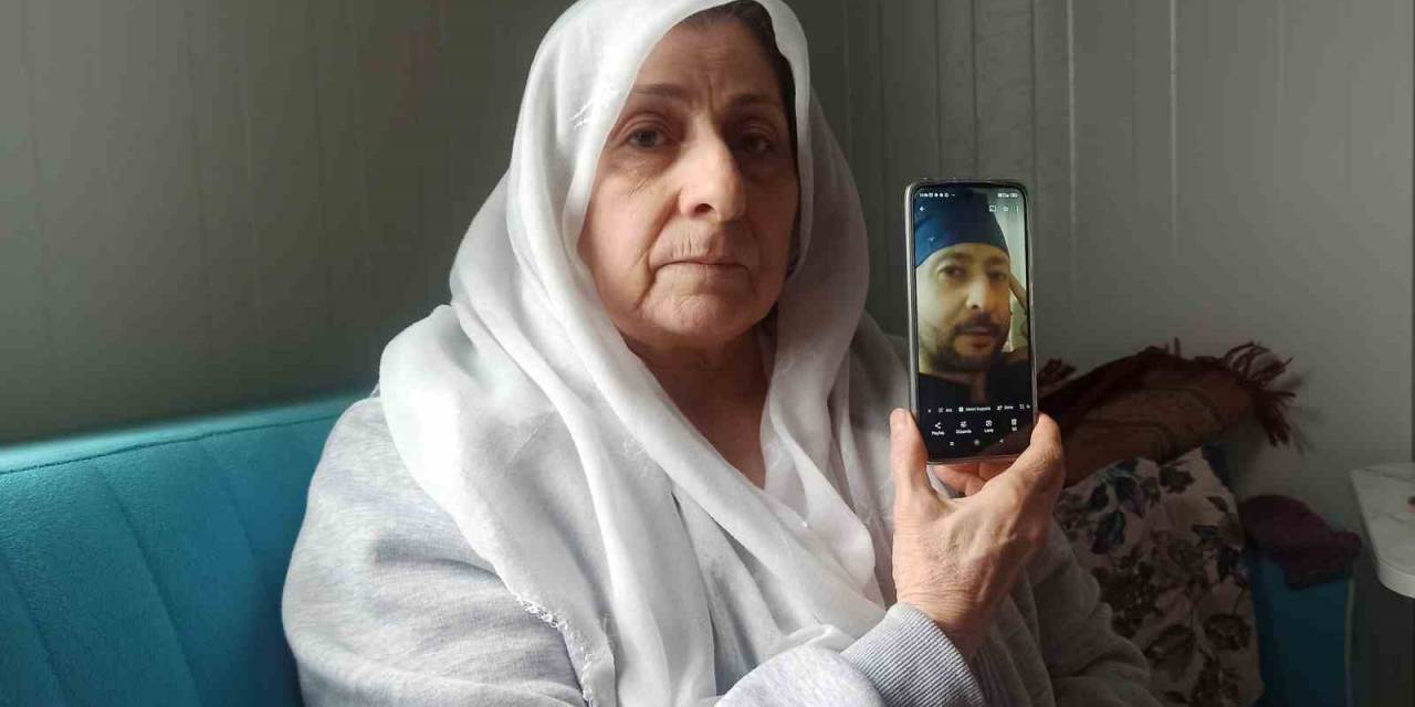 Depremde Oğlunu, Gelinini Ve İki Torununu Kaybetti