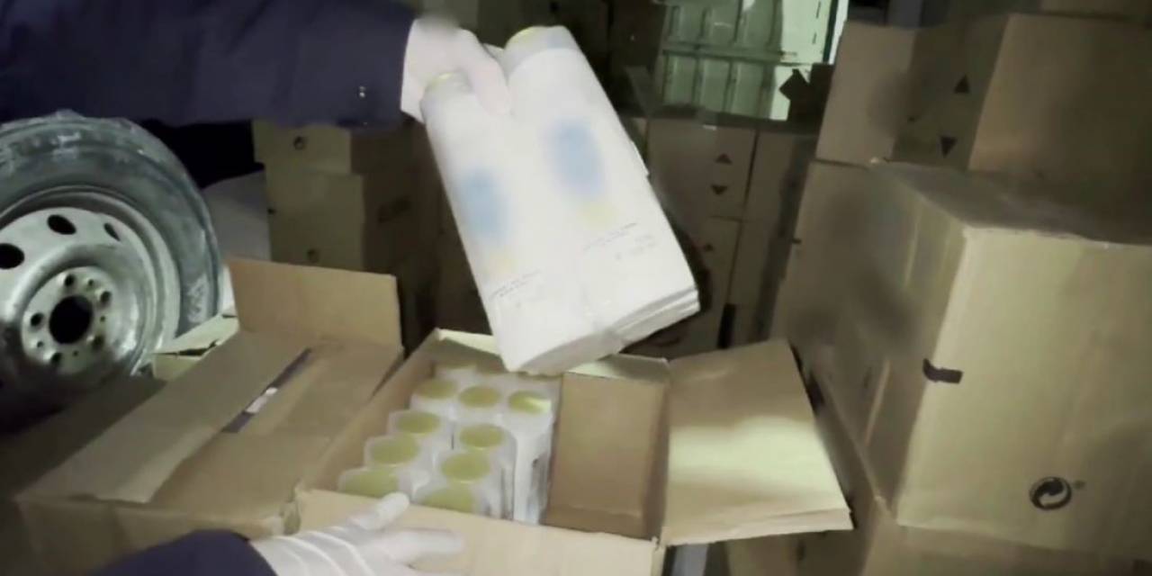 Mersin’de 13 Milyonluk Sahte Deterjan Operasyonu: 3 Gözaltı