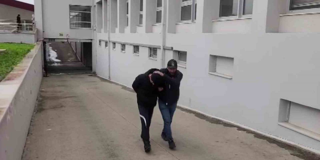 5 Kilo Esrarla Yakalandı, ”paraya İhtiyacım Var" Diyerek Kendini Savundu