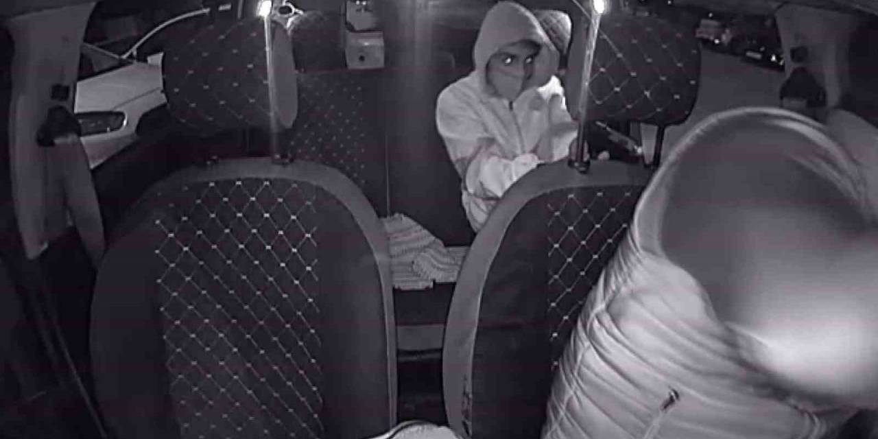 Takside Dehşet: Aldığı Son Yolcunun Silahlı Saldırısına Uğradı