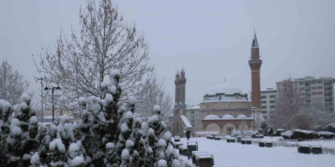 Aynı Gün Aynı Bölge İki Farklı Kare