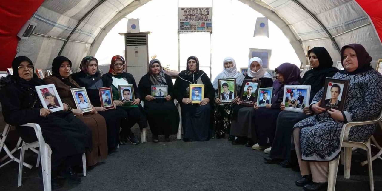 Diyarbakır Annelerinin Evlat Nöbeti Bin 614. Gününde