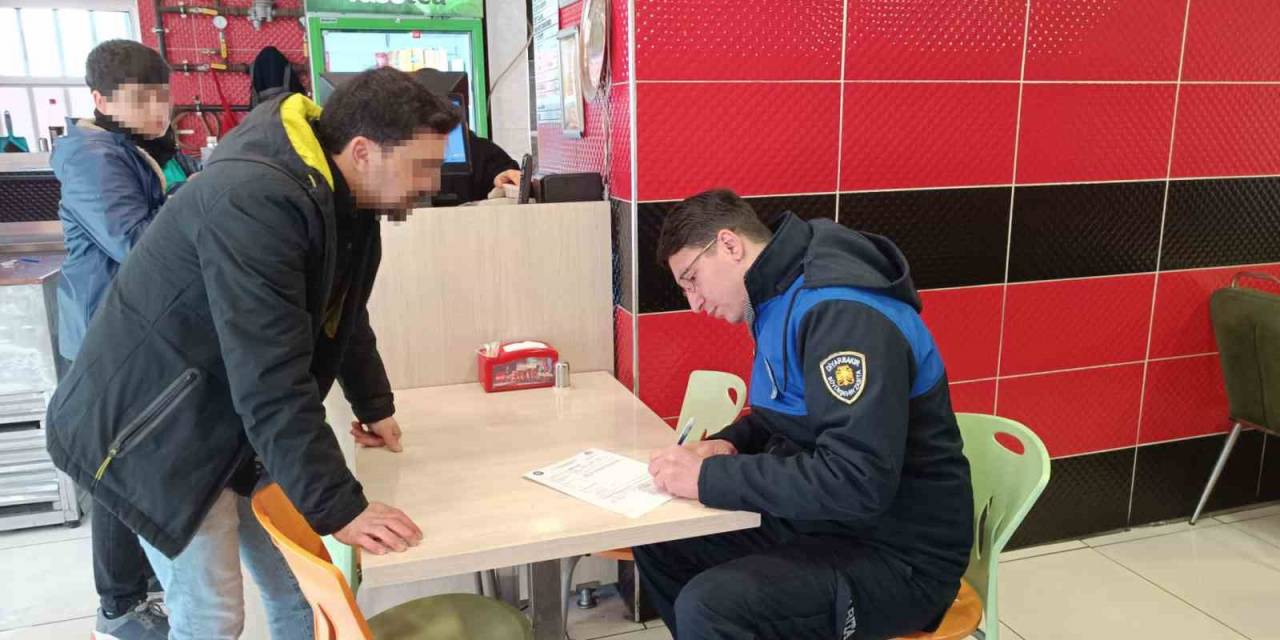 Diyarbakır’da Zabıta Ekipleri 5 İş Yerine Cezai İşlem Uyguladı