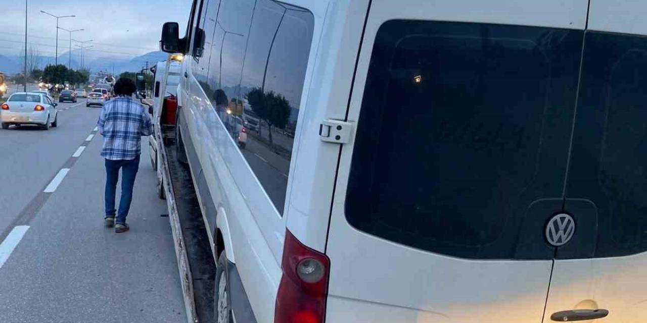 Korsan Taşımacılık Yaptığı Tespit Edilen 162 Sürücüye İşlem Yapıldı, Araçlar Trafikten Men Edildi