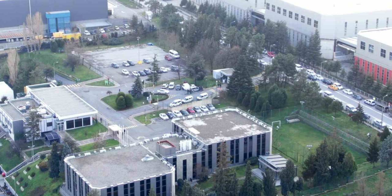 Fabrikada Rehine Krizi, İçeriden İlk Fotoğraf Geldi