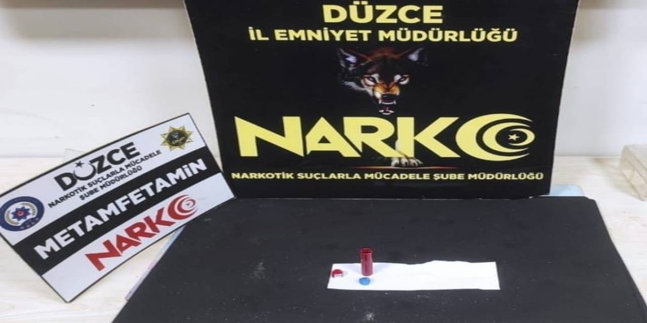 Uyuşturucu Satıcısı 2 Kişi Tutuklandı