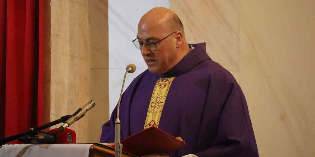 Santa Maria Kilisesi’ndeki Saldırıda Ölen Cihan Tuncer İçin Anma Töreni Yapıldı