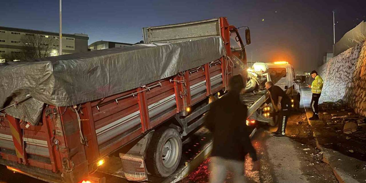 Kural Tanımayan Sürücülerin, Ters Yöne Girme Israrı Çileden Çıkardı