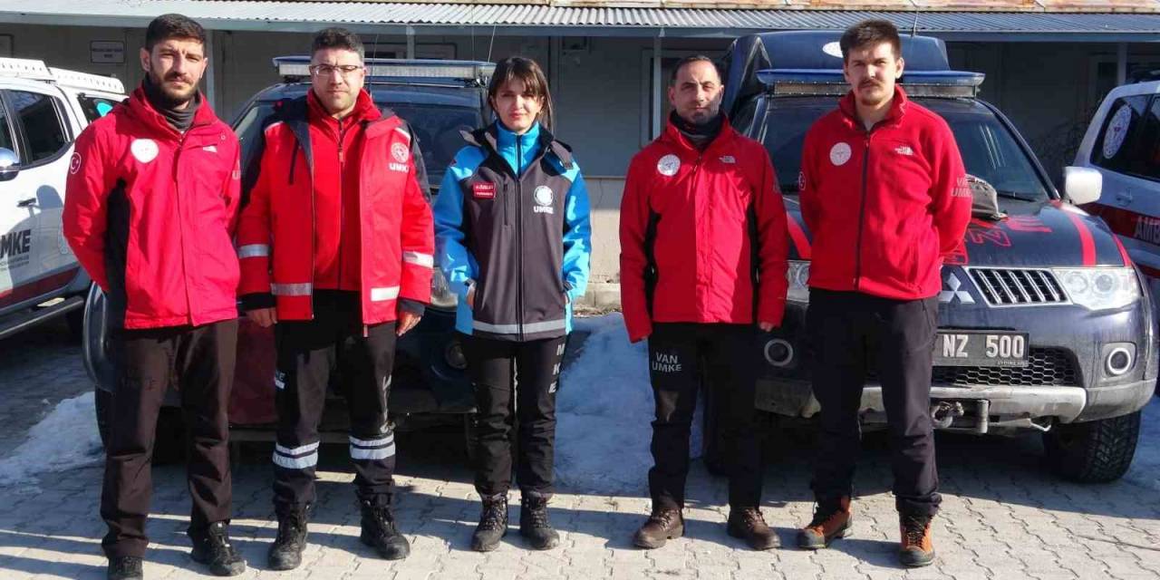 Depremin İsimsiz Kahramanları Umke Görevlileri Yaşadıklarını Anlattı