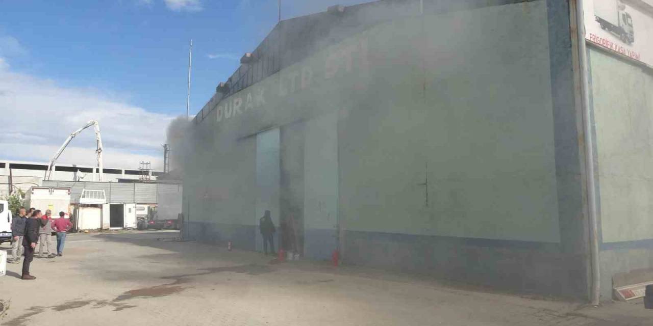 Manavgat’t İş Yeri Yangını Korkuttu