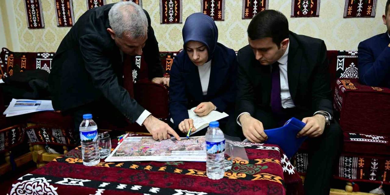 Çınar: “Yeşilyurt’u Geleceğe Hazırlıyoruz”