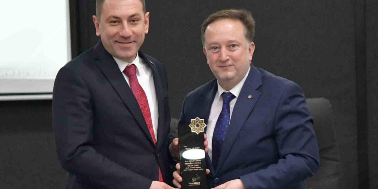 Karesi Belediyesi Dönemin Son Toplantısını Yaptı