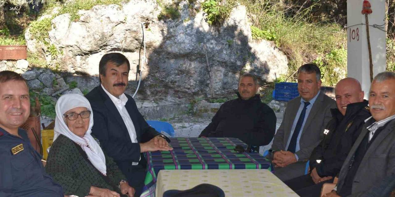 Kaymakam Yakuta, Ev Ziyaretlerine Devam Ediyor