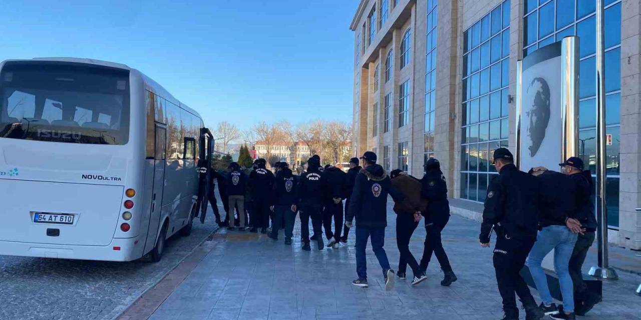 Uşak’ta Sibergöz-21 Operasyonunda 10 Kişi Tutuklandı