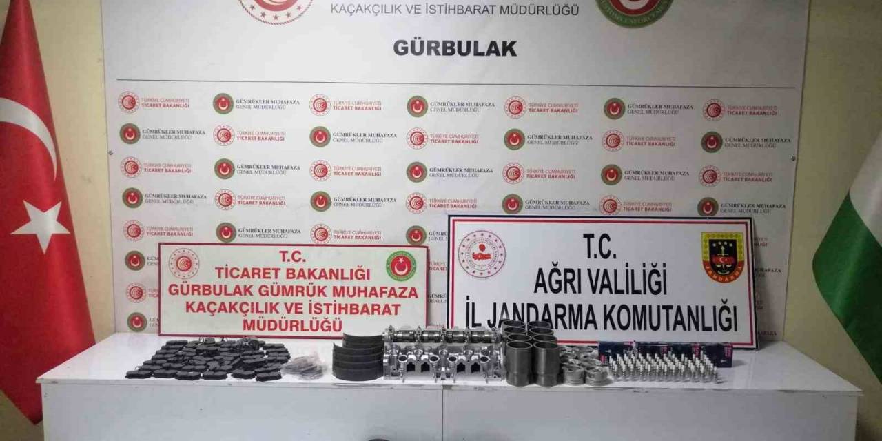 Ağrı’da Gümrük Kaçağı Araba Parçaları Ele Geçirildi