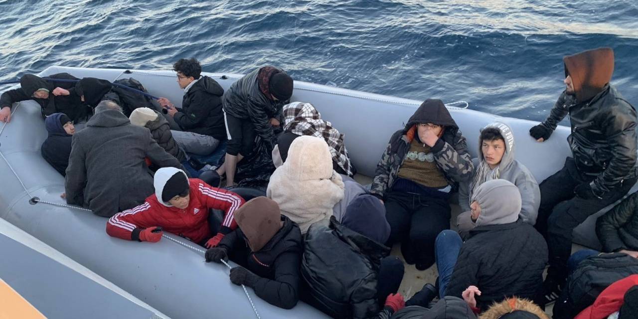 Ayvacık Açıklarında 70 Kaçak Göçmen Kurtarıldı