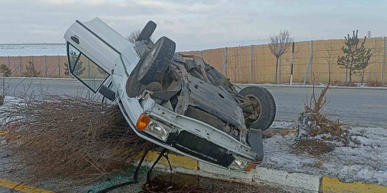 Otomobil Takla Attı: 4 Yaralı