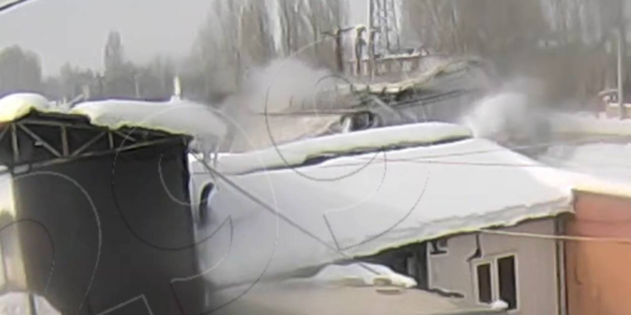 Trenin Çarptığı Hayvan Yüklü Tıra Ait Görüntüler Ortaya Çıktı