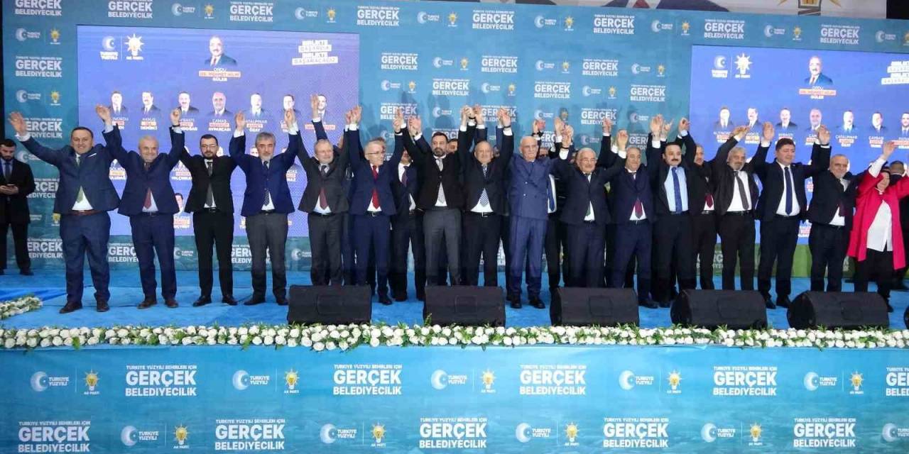 Ak Parti, Ordu’da Belediye Başkan Adaylarını Tanıttı