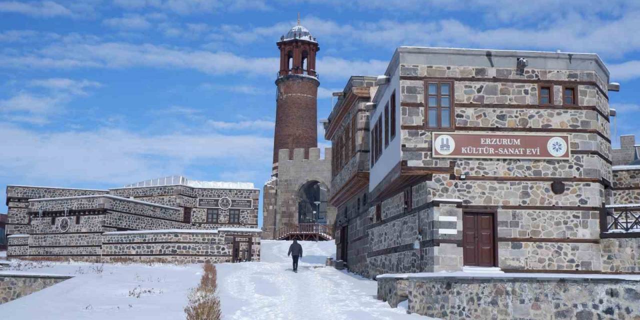 Erzurum’a Kar Yağışı Geri Dönüyor