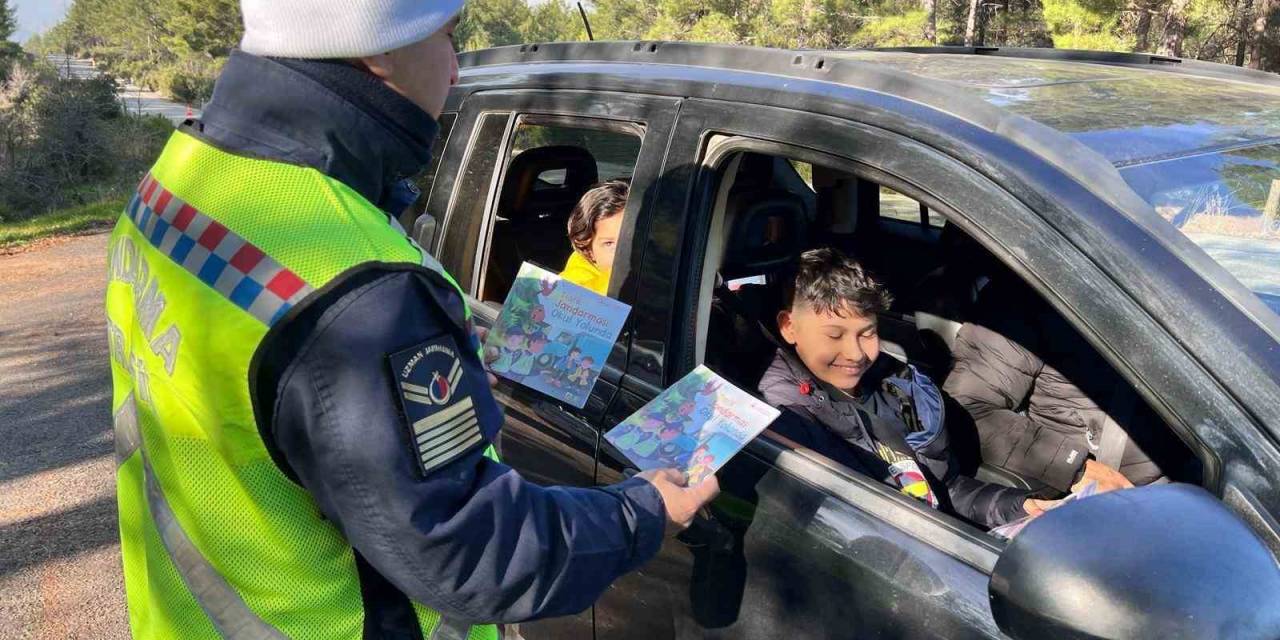 Karacasu’da Sürücüler Hem Denetlendi Hem Bilgilendirildi