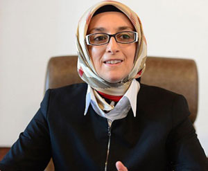İşte Ak Parti Genel Merkezi'nin Yeni Kadın Kolları Başkanı
