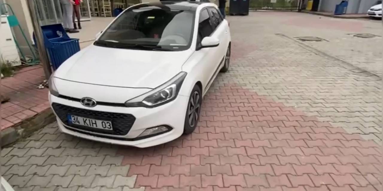 İstanbul’da “Drift” Yapan Spiker Kamerada: “Çam Sakura’yı Yıkmaya Geldim” Notuyla Paylaştı