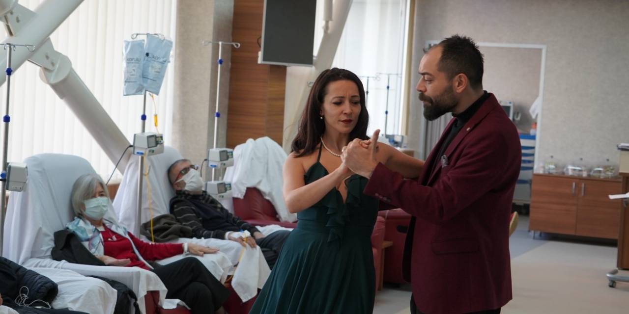 İeü Medical Point, ‘Tango’ İle Moral Verdi