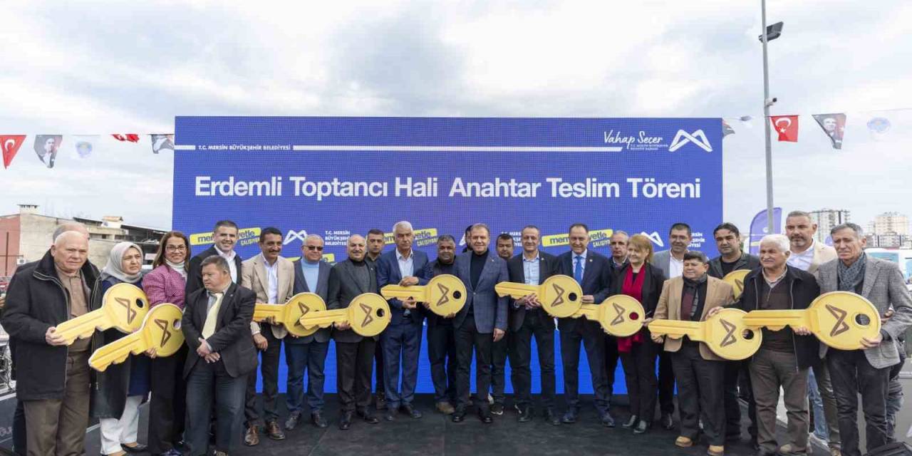 Seçer, Erdemli Toptancı Hali Kompleksinin Anahtar Teslim Törenine Katıldı