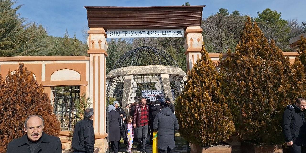 İskilipli Atıf Hoca Mezarı Başında Anıldı