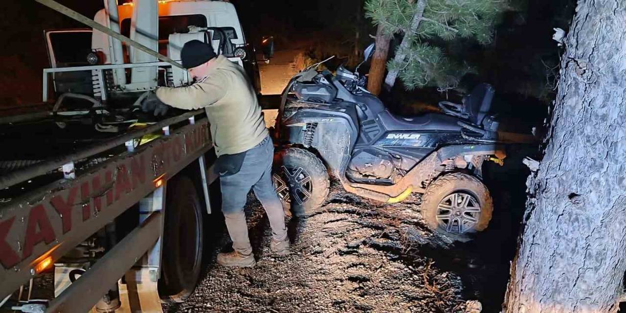 Uçuruma Düşen Genç Fotoğrafçı Hayatını Kaybetti