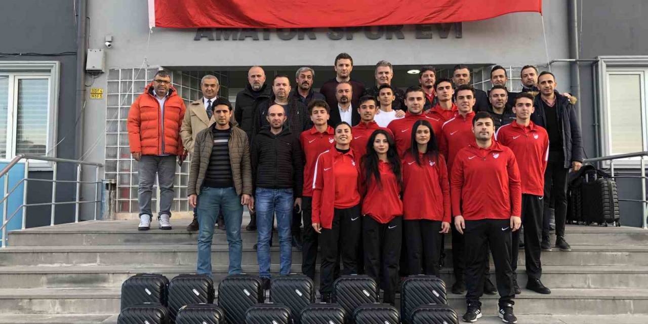 Kayseri Askf’den Hakemlere Valiz Dağıtımı